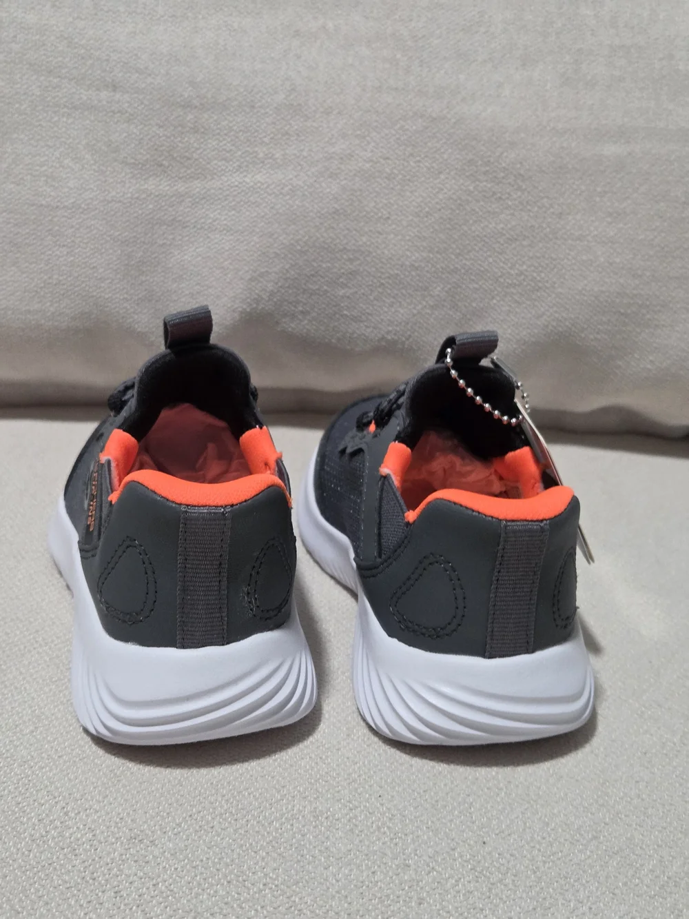 New Skechers Kids Gray & Orange Slip-Ins Athletic Sneakers 6c